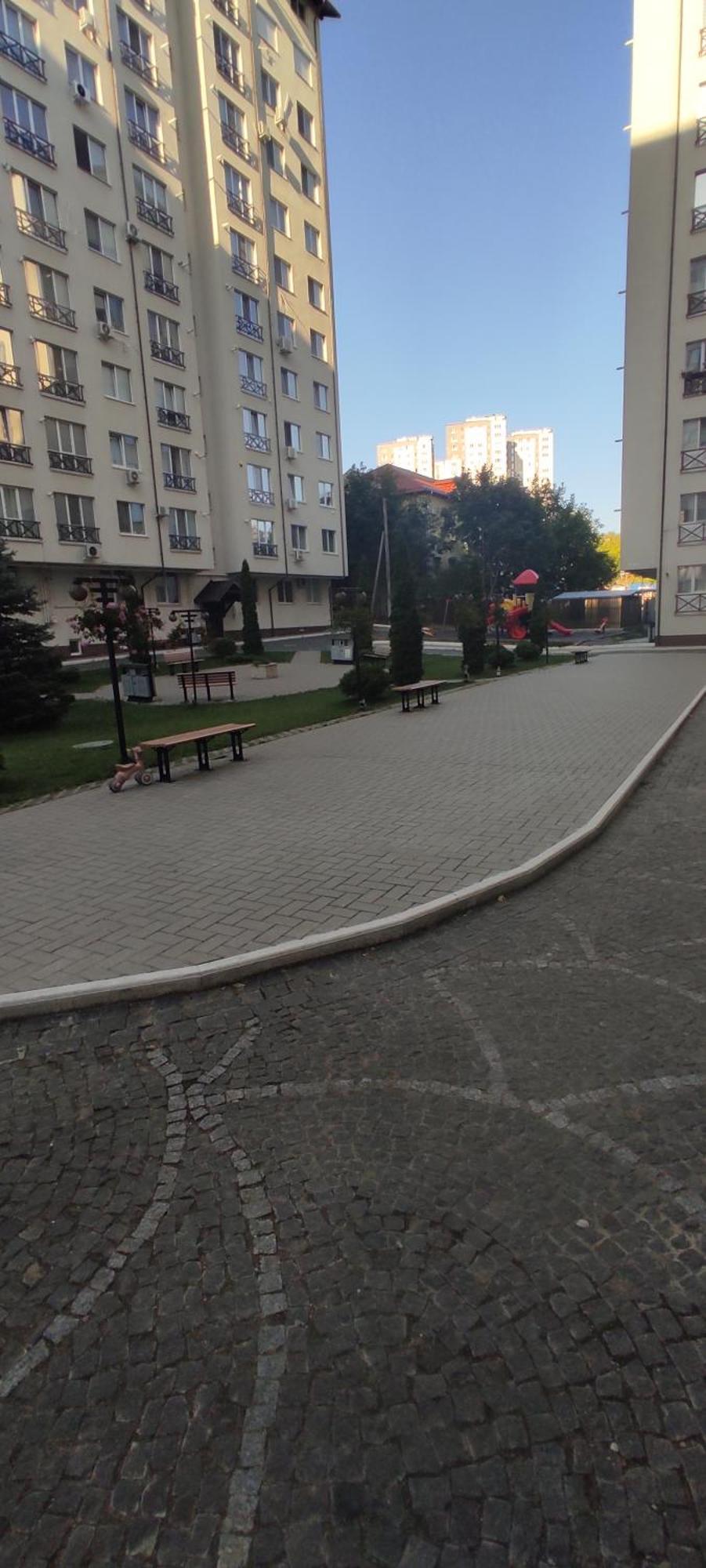 English Breakfast Chisinau Exterior photo